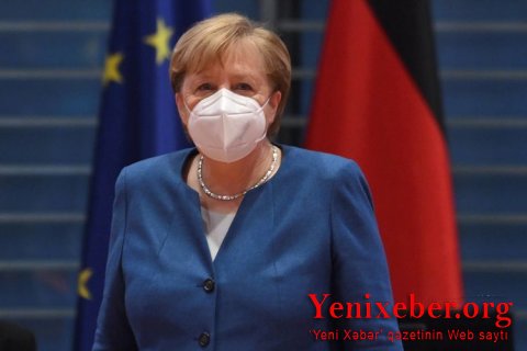 Меркель вакцинировалась от коронавируса препаратом AstraZeneca