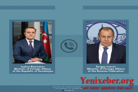 Состоялся телефонный разговор между главами МИД Азербайджана и России