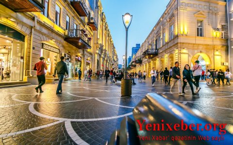 Число граждан России, выехавших в Азербайджан, увеличилось почти втрое