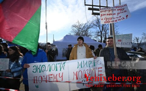 Акция протеста на дороге Шуша-Ханкенди продолжается четвертый день