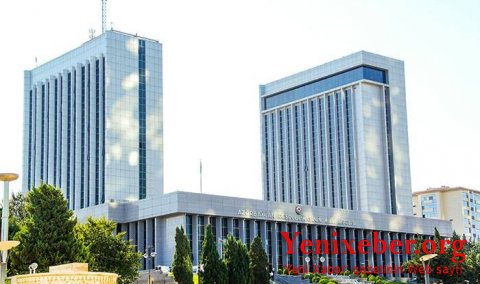 İcra məmurlarının -