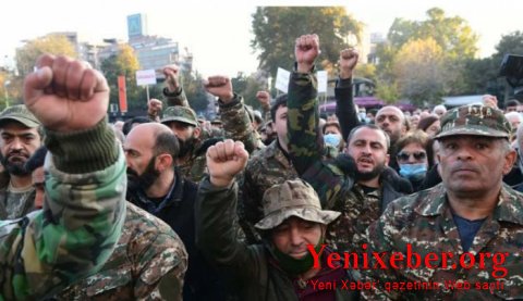 Ermənistanda müharibə veteranları etiraza qalxdı-