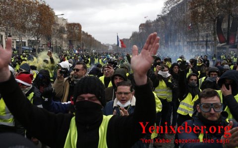 Fransada etiraz aksiyasında qarşıdurmalar olub-