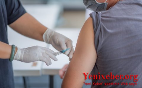 Bu ölkədə koronavirus peyvəndi vurduran altı nəfər ölüb