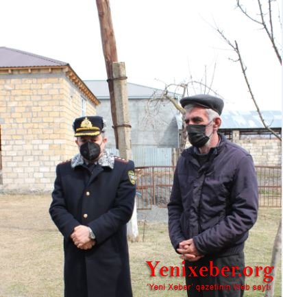 Polis Qaxda şəhid ailələrini ziyarət edib-