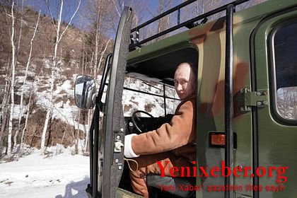Putin tətilə “Nüvə çamadanı” ilə gedib?-