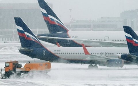 Moskva aeroportlarında 40-dan çox reys -