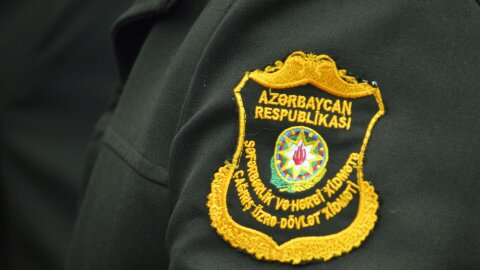 Hərbi xidmətdən yayınmağa kömək edən -