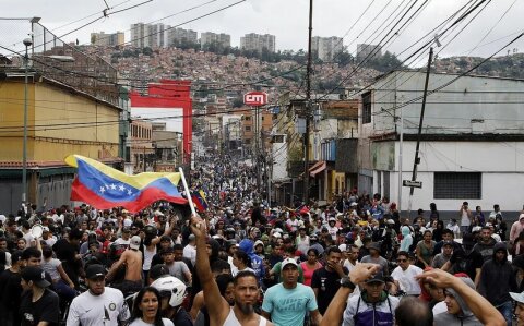 Qərb Venesuelanı itirmək istəmir - Maduro 11 ildən sonra yenə sınaqda -