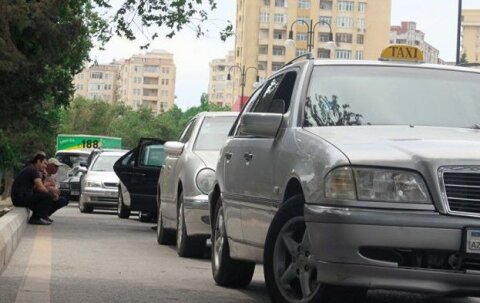 Baş nazirdən taksi sürücüləri ilə bağlı -