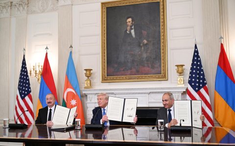 İlham Əliyev, Donald Tramp, Nikol Paşinyan Birgə Bəyannaməni imzalayıb -