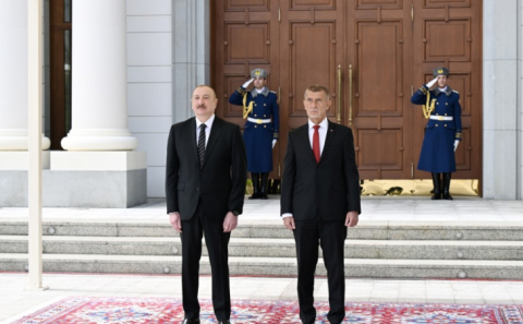 Qəbələdə Çexiyanın Baş naziri Andrey Babişin rəsmi qarşılanma mərasimi olub