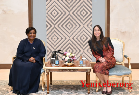 Leyla Əliyeva Səmərqənddə Zimbabvenin birinci xanımı ilə görüşüb