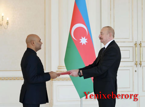 İlham Əliyev Hindistanın Azərbaycanda yeni təyin olunmuş səfirini qəbul edib