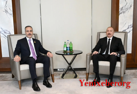 İlham Əliyev Türkiyənin xarici işlər nazirini qəbul edib