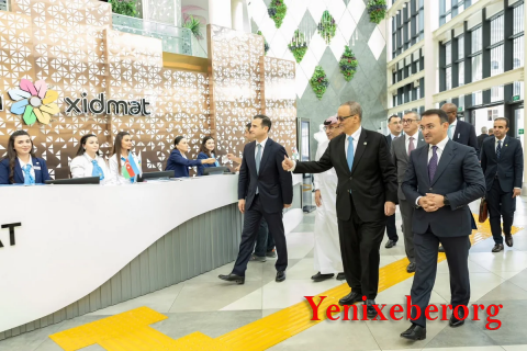İslam Əməkdaşlıq Təşkilatının baş katibi "ASAN xidmət" mərkəzi ilə tanış olub