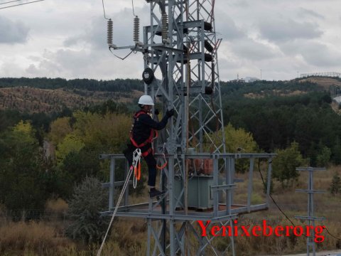 "Azərişıq" ASC-nin əməkdaşları Türkiyədə keçirilən beynəlxalq Peşə Ustalığı Yarışında birinci yerə layiq görülüblər